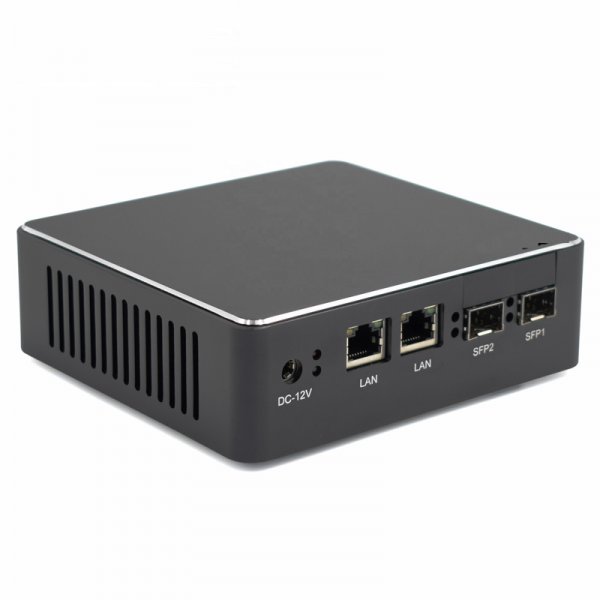 Iwill ecolan Celeron Bay Trail-D 4 x LAN (2 x SFP)